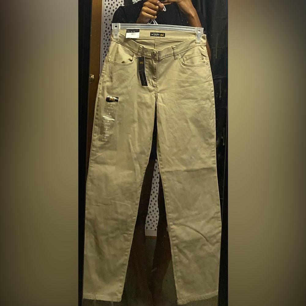 Lee’s khaki pants